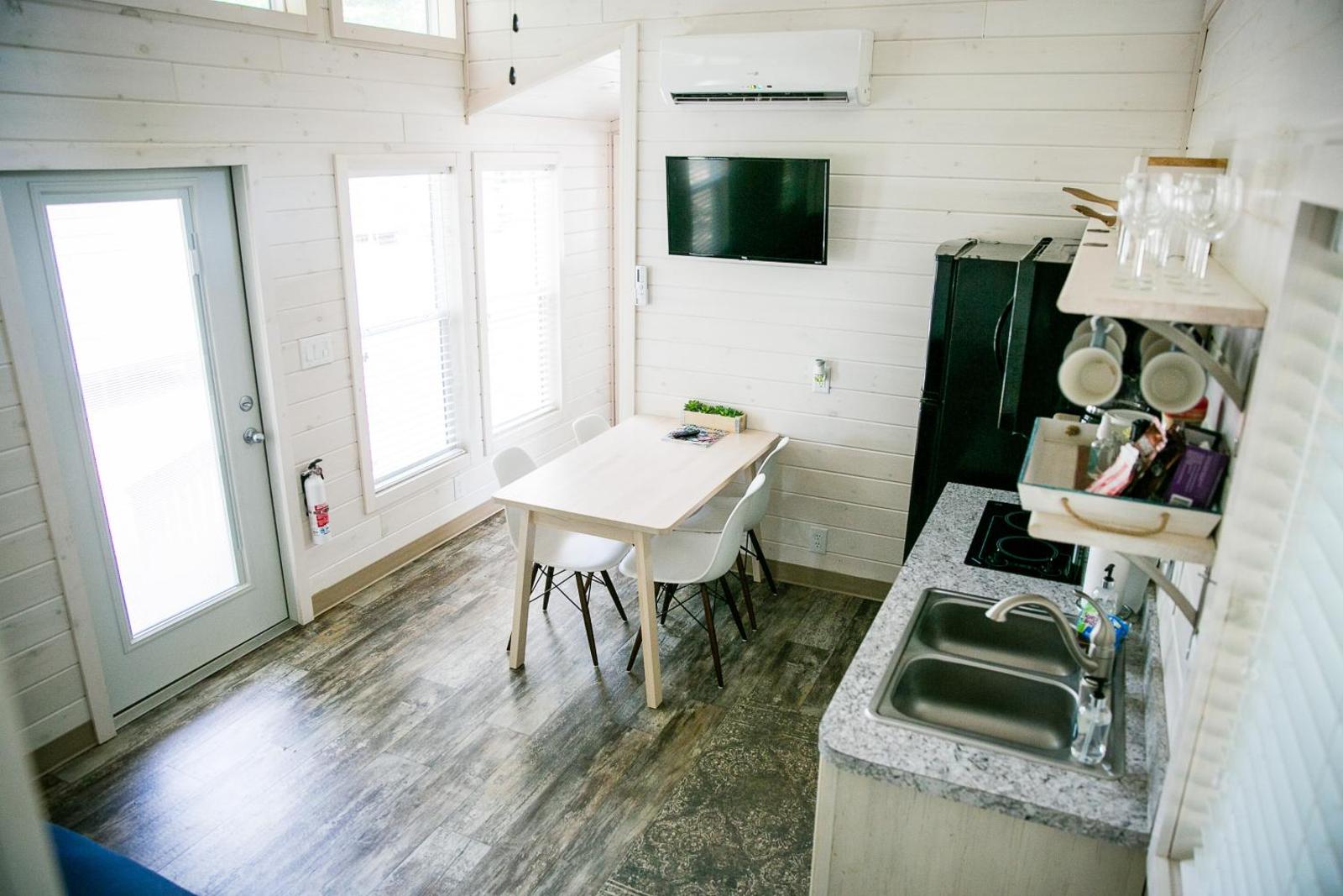 Waterfront Two Bedroom 18 on the #lake at Long Cove Resort Main image 1